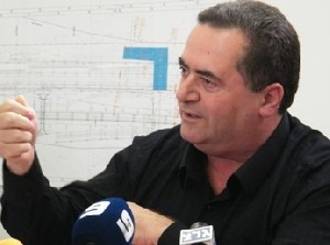 Исраэль Кац против портовой мафии и уступок Абу-Мазену